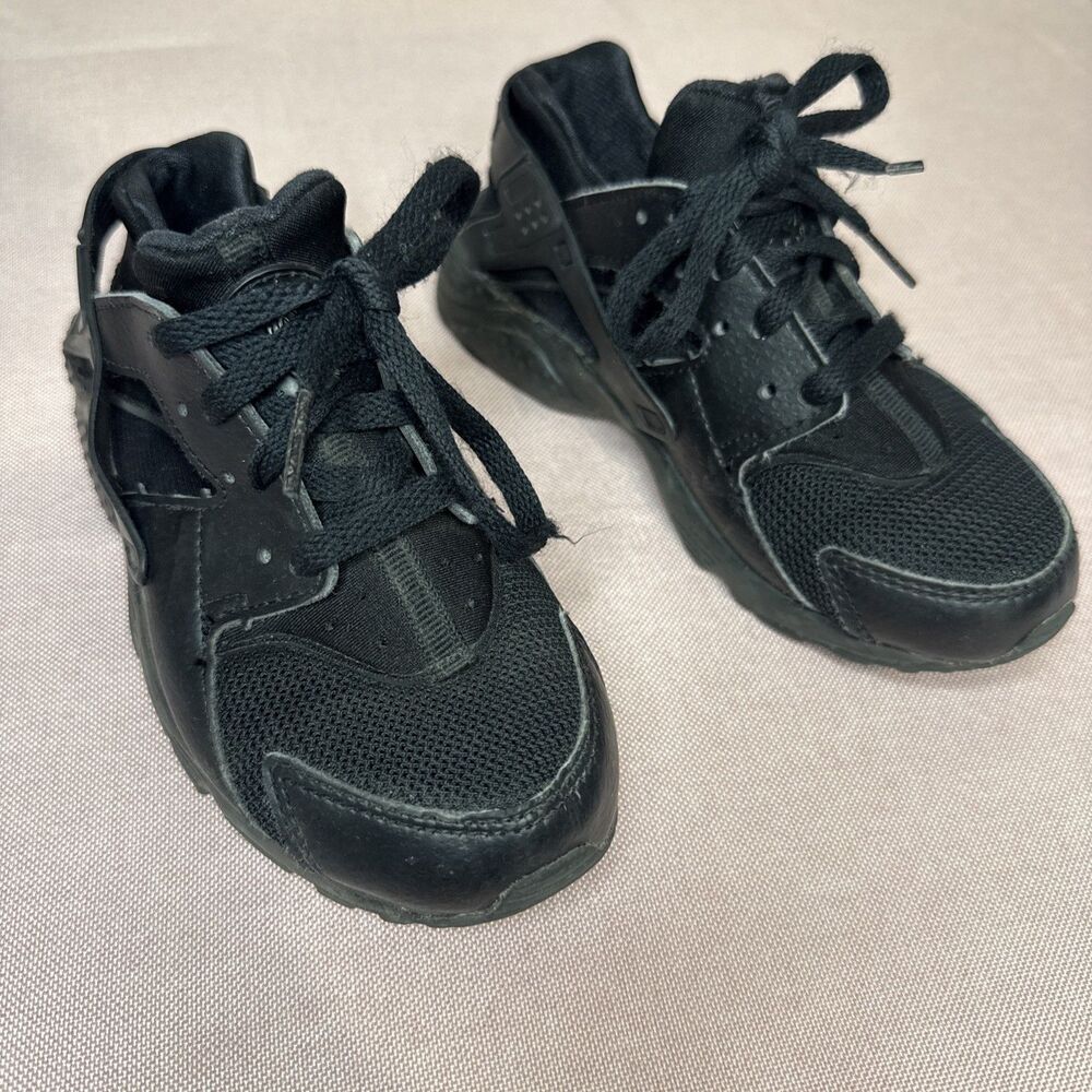 Nike Air Huarache Run (GS) Youth's Size 12C Running Shoes Triple Black